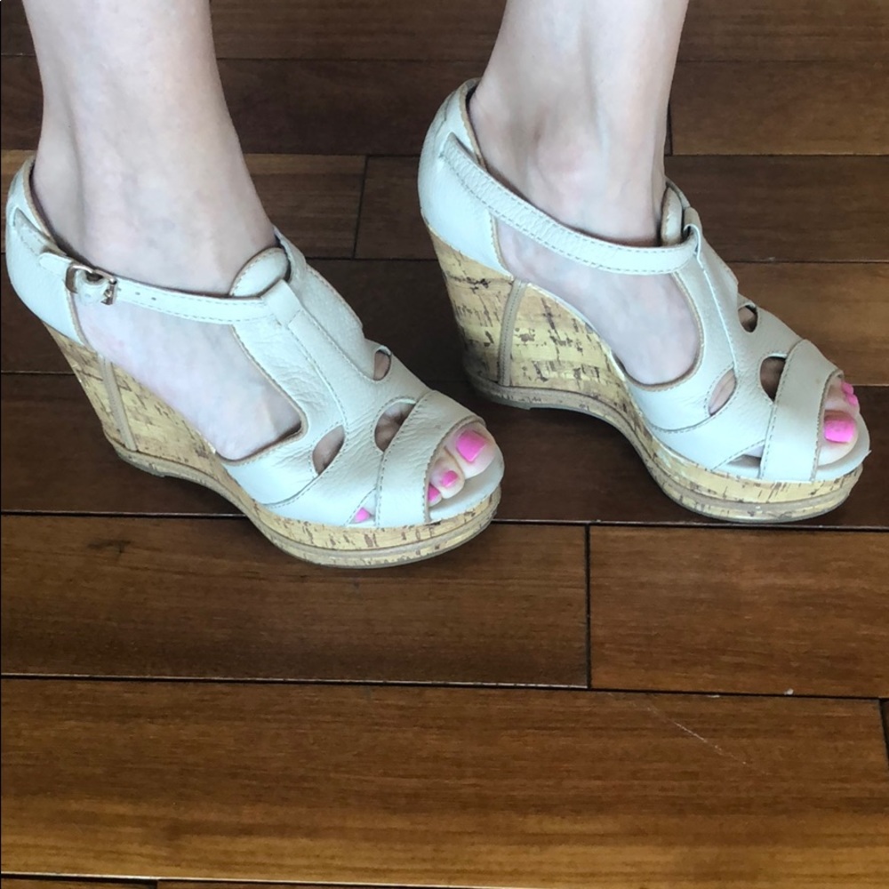 BCBG Cream color beautiful wedges